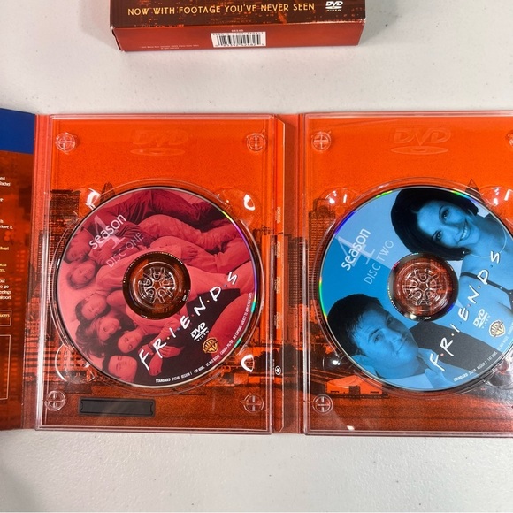 FRIENDS The Complete Fourth 4th Season 4 Disc DVD Set #V136 - Picture 5 of 8